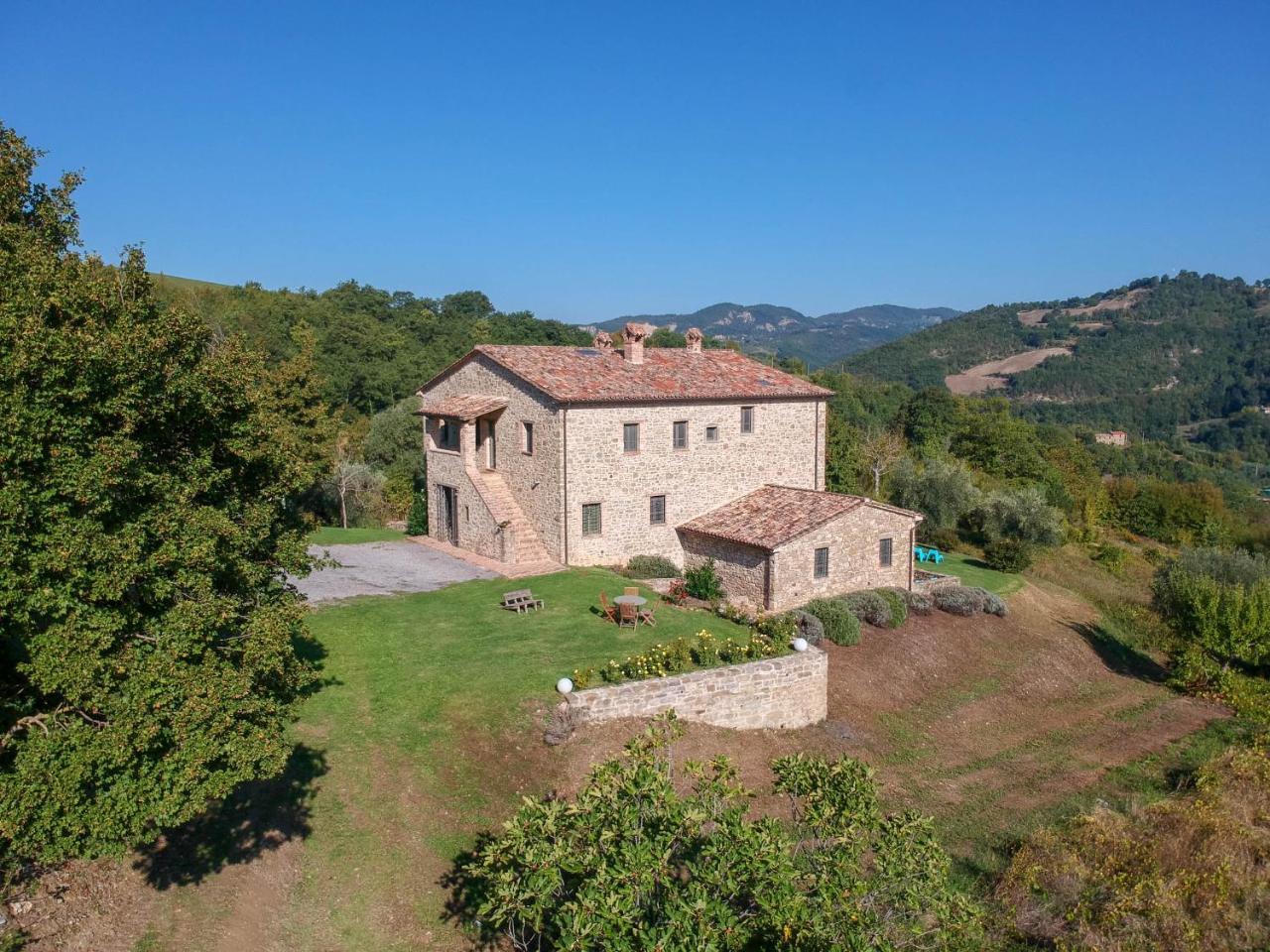 Agriturismo Montelovesco Brunetta Exteriör bild